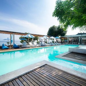 Amp Beach House